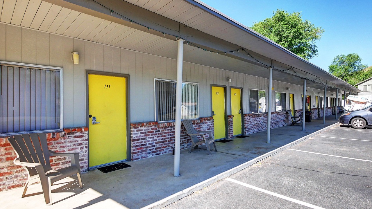 Photo of Others in Twisp