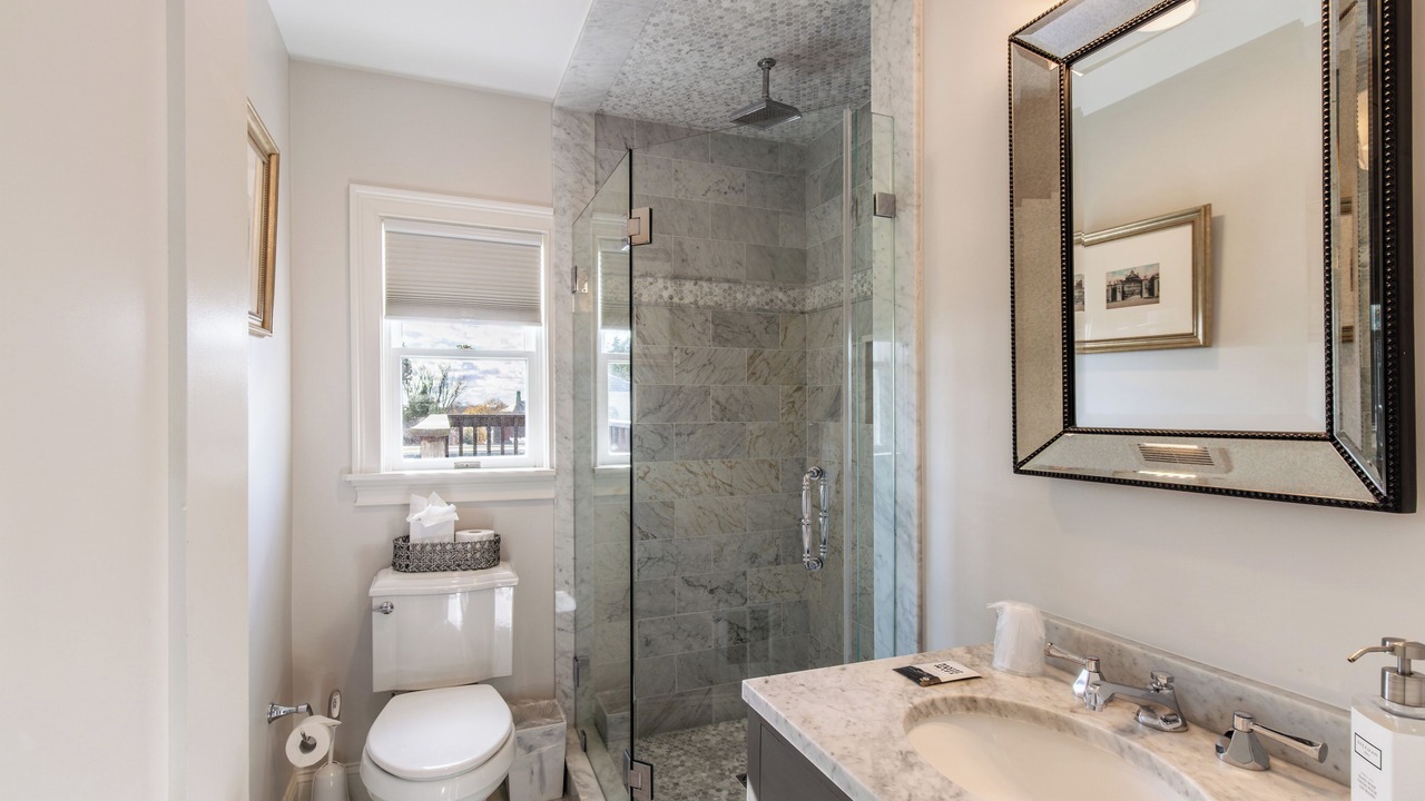 Photo of Bathroom in Historic Hill