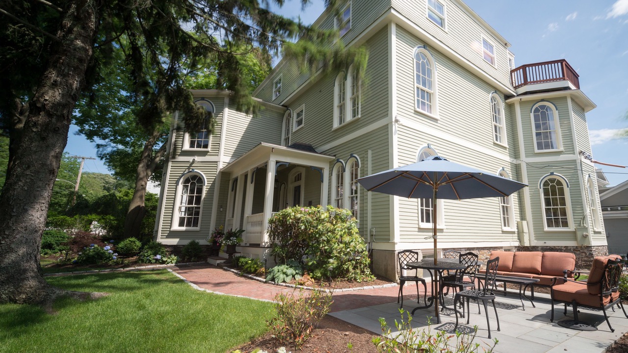 Photo of Outdoor in Historic Hill