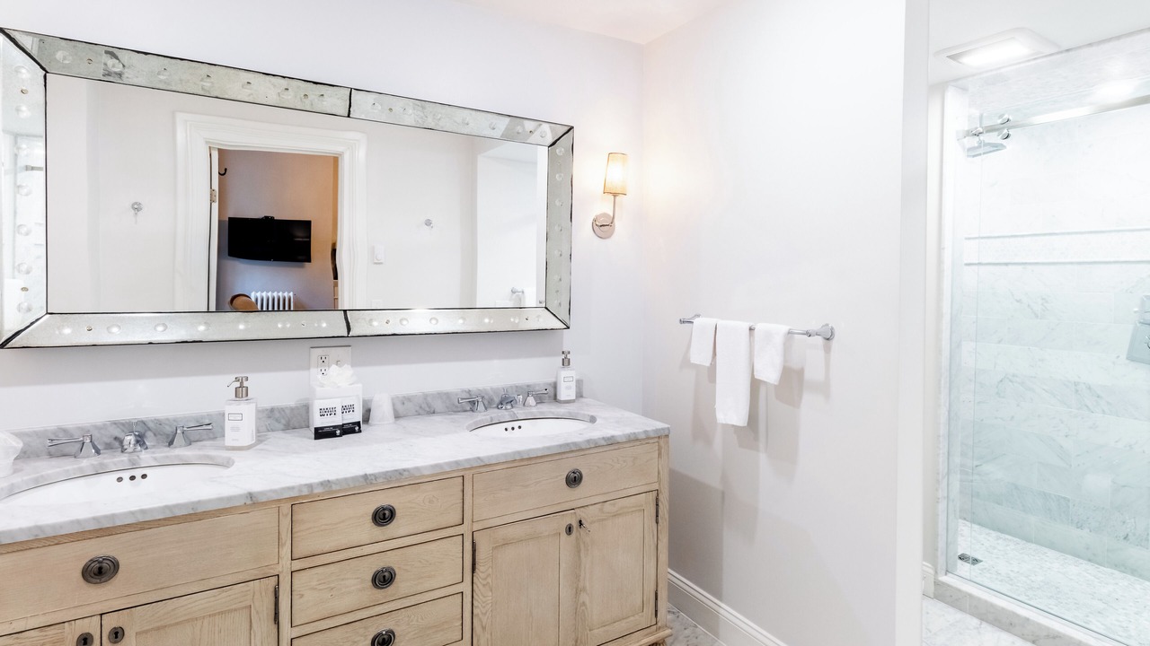 Photo of Bathroom in Historic Hill