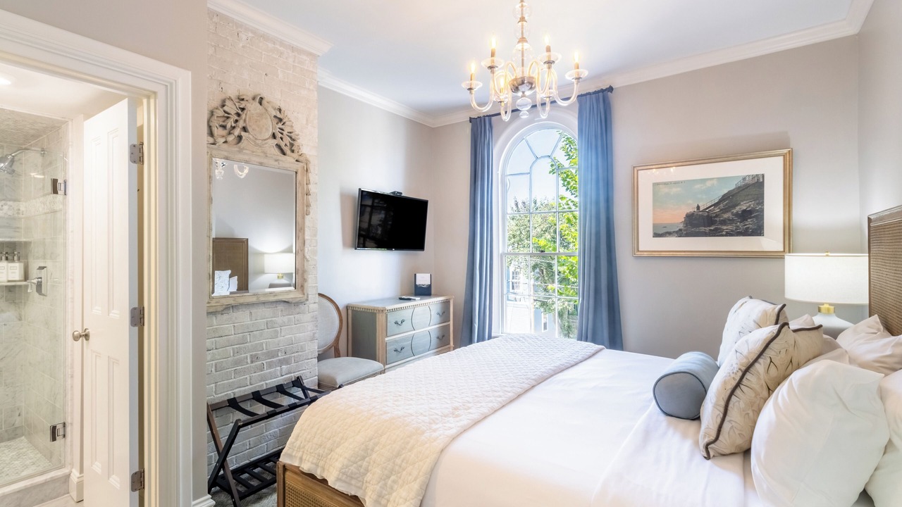 Photo of Bedroom in Historic Hill