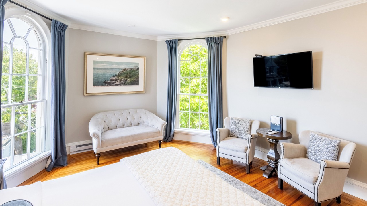 Photo of Bedroom in Historic Hill