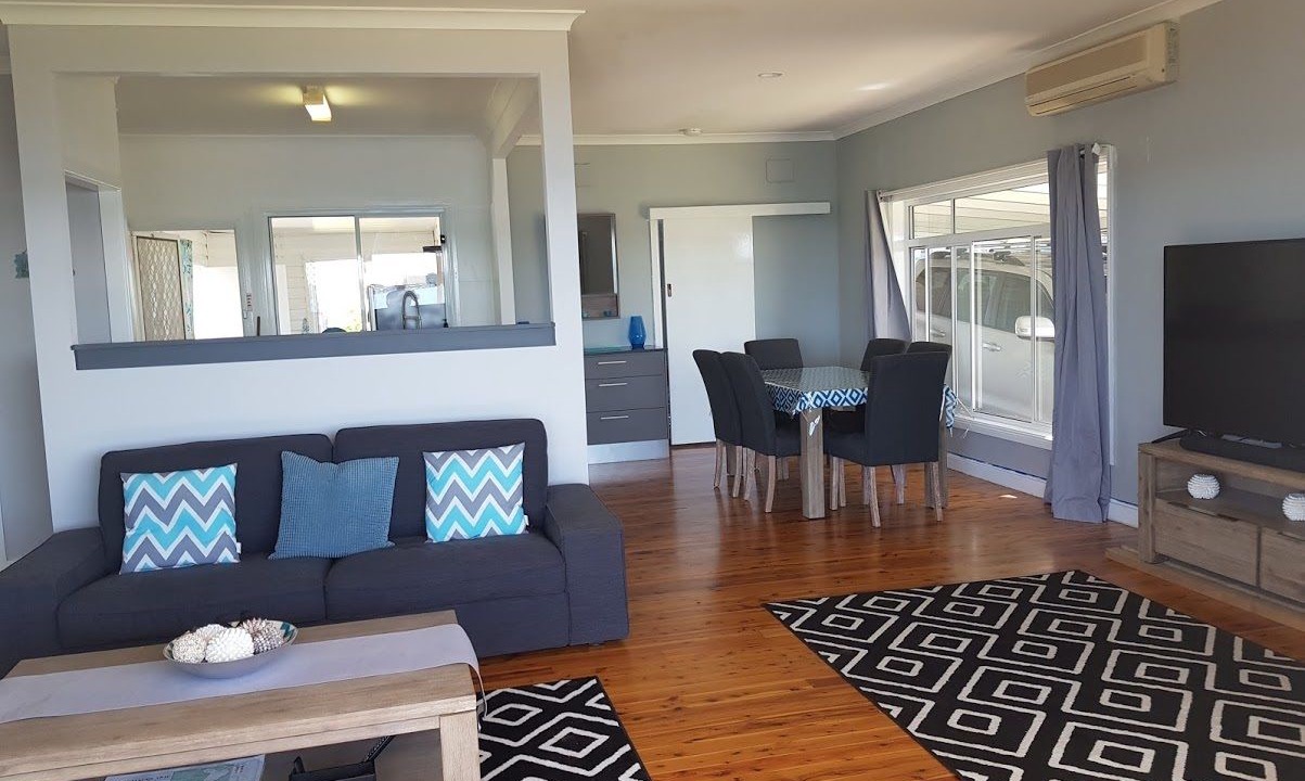 Photo of Outdoor in Mannering Park