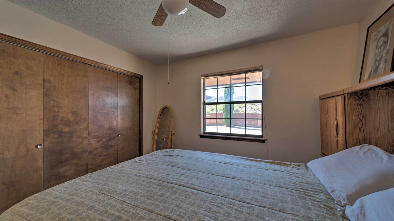 Photo of Bedroom in Alamogordo