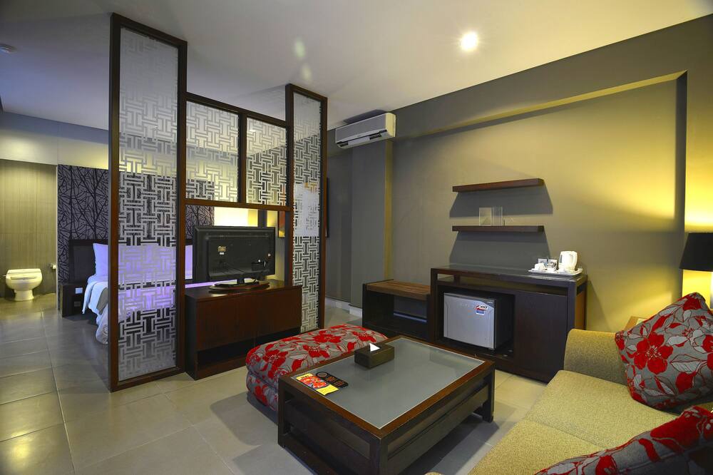 Photo of Bedroom in Sunset Road