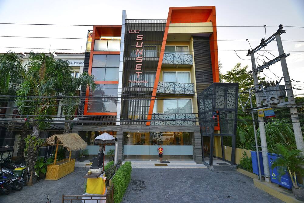 Photo of Outdoor in Sunset Road