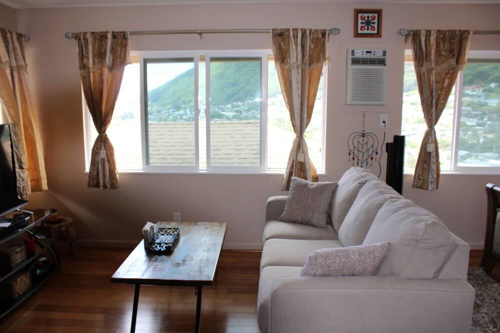 Photo of Others in Manoa