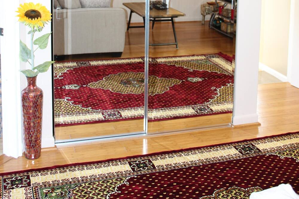 Photo of Others in Manoa