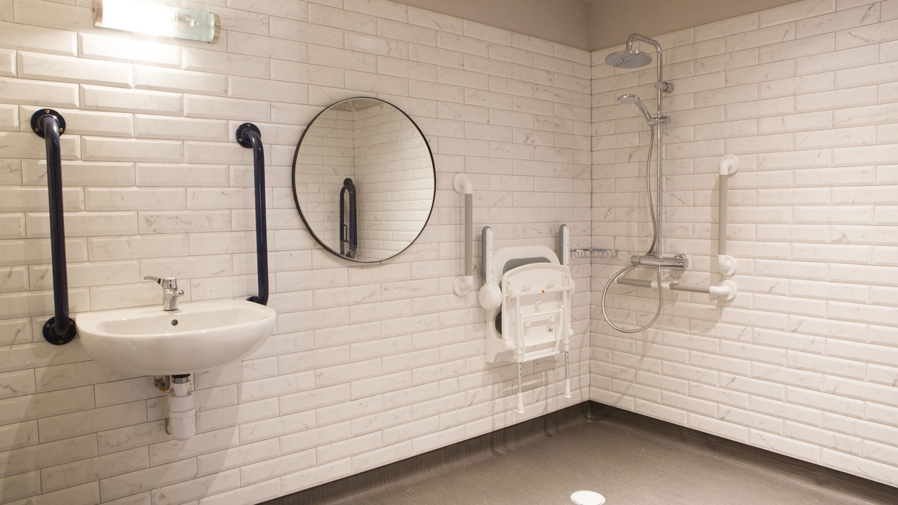 Photo of Bathroom in Ruabon