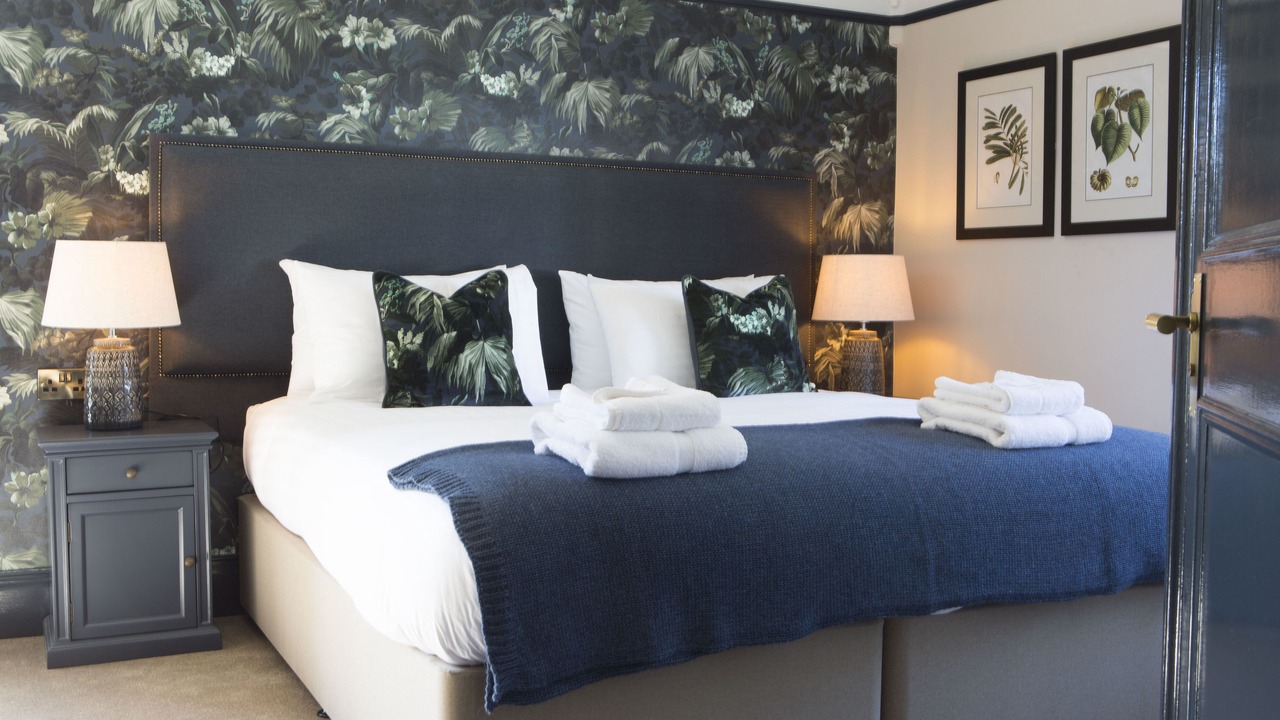 Photo of Others in Ruabon