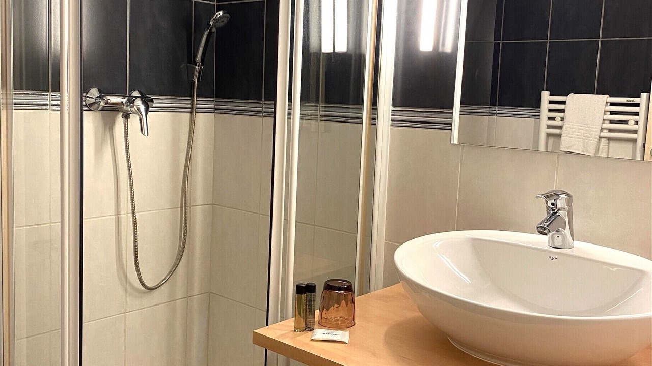 Photo of Bathroom in Les Roches-de-Condrieu