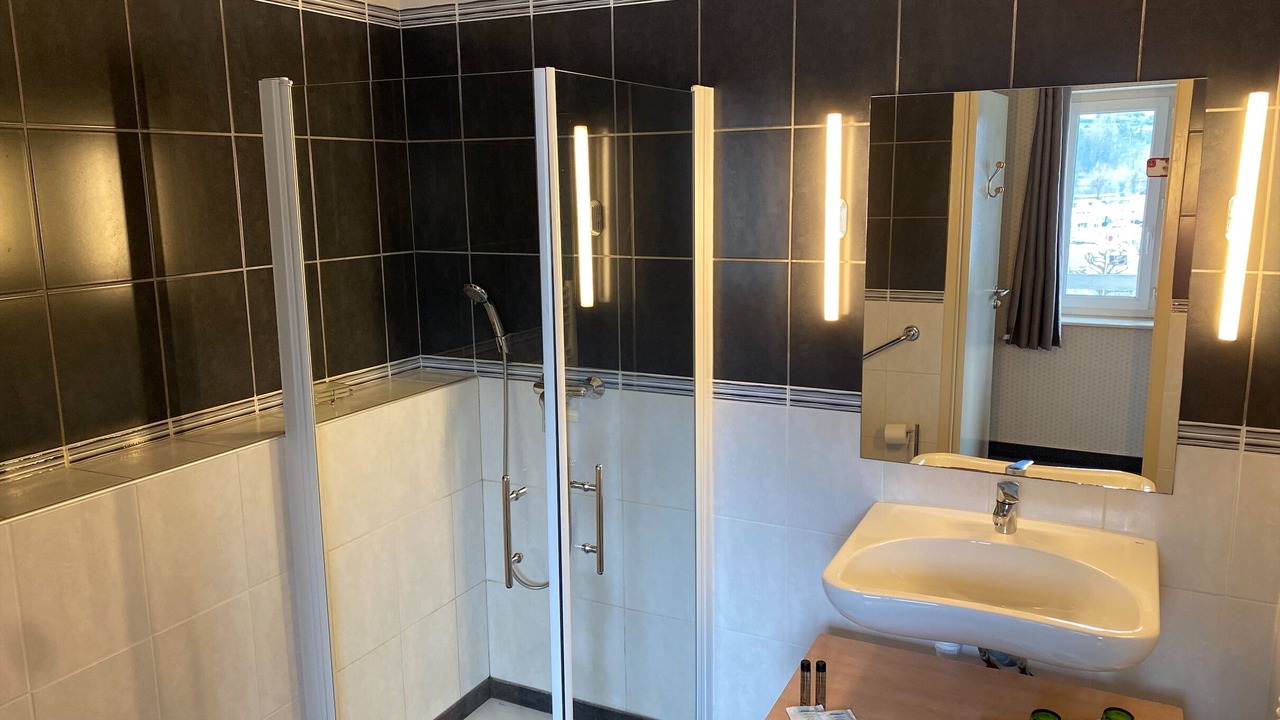 Photo of Bathroom in Les Roches-de-Condrieu