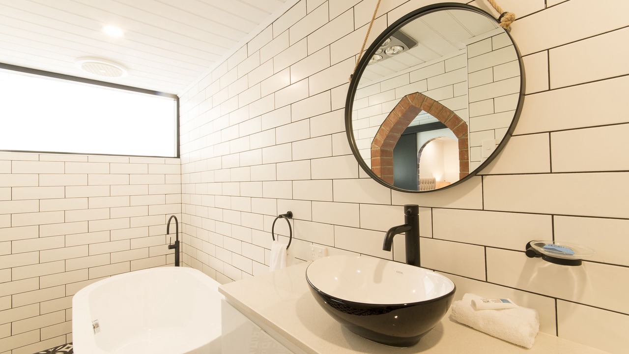 Photo of Bathroom in Basket Range