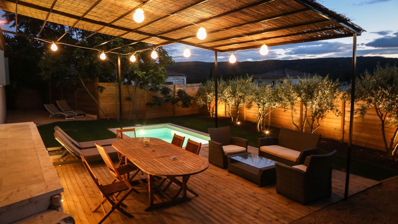 Photo of Patio Balcony in Saint-Andre-de-Roquepertuis
