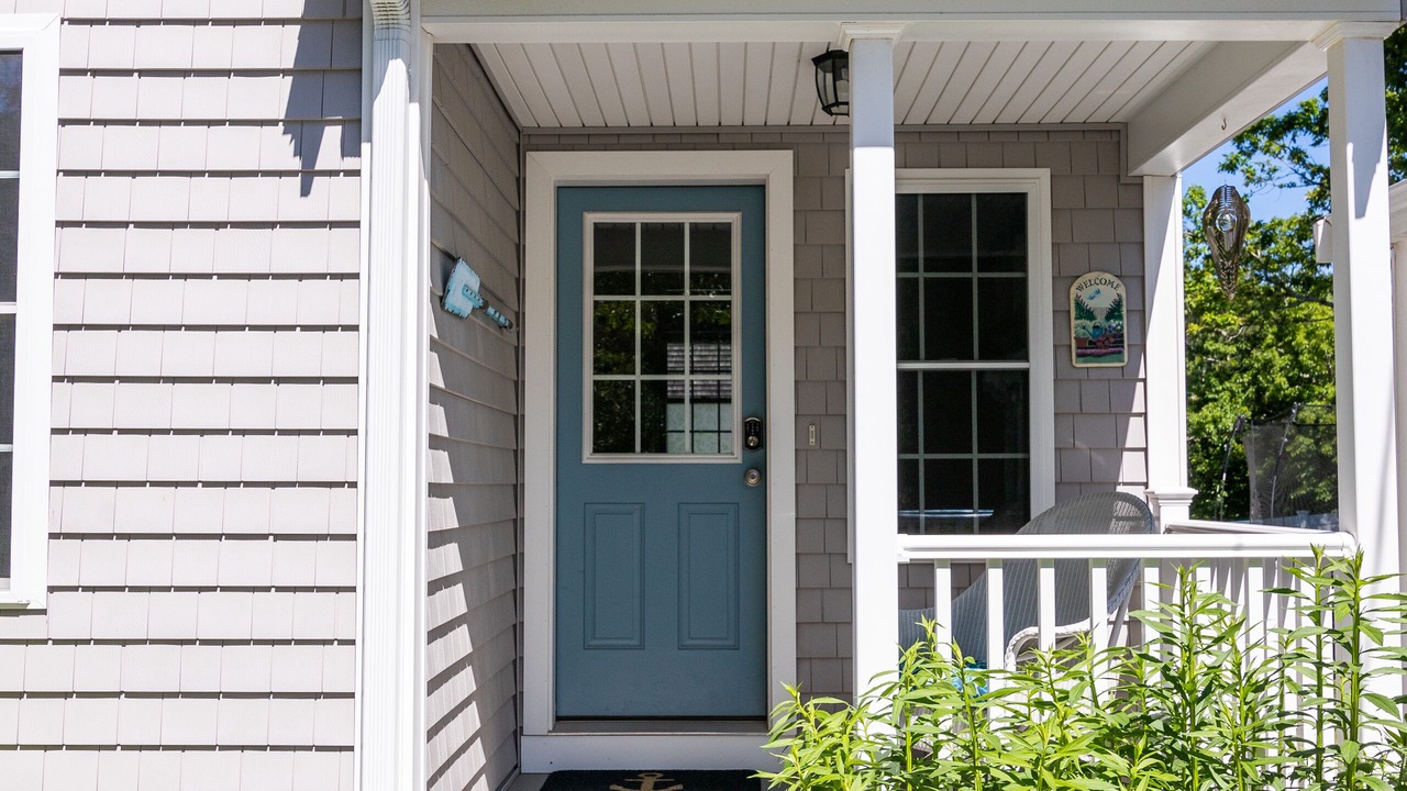 Photo of Outdoor in Cedar Bushes