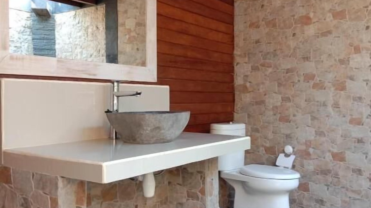 Photo of Others in Jungut Batu