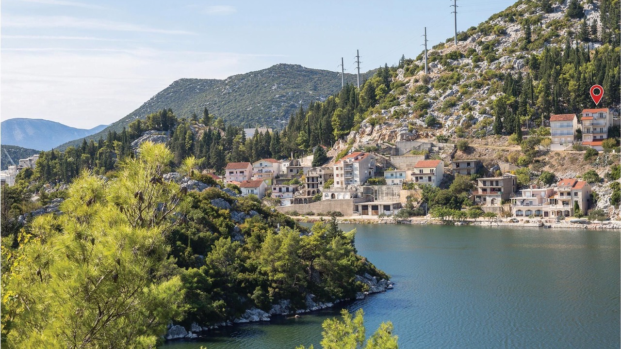 Photo of Outdoor in Ploce