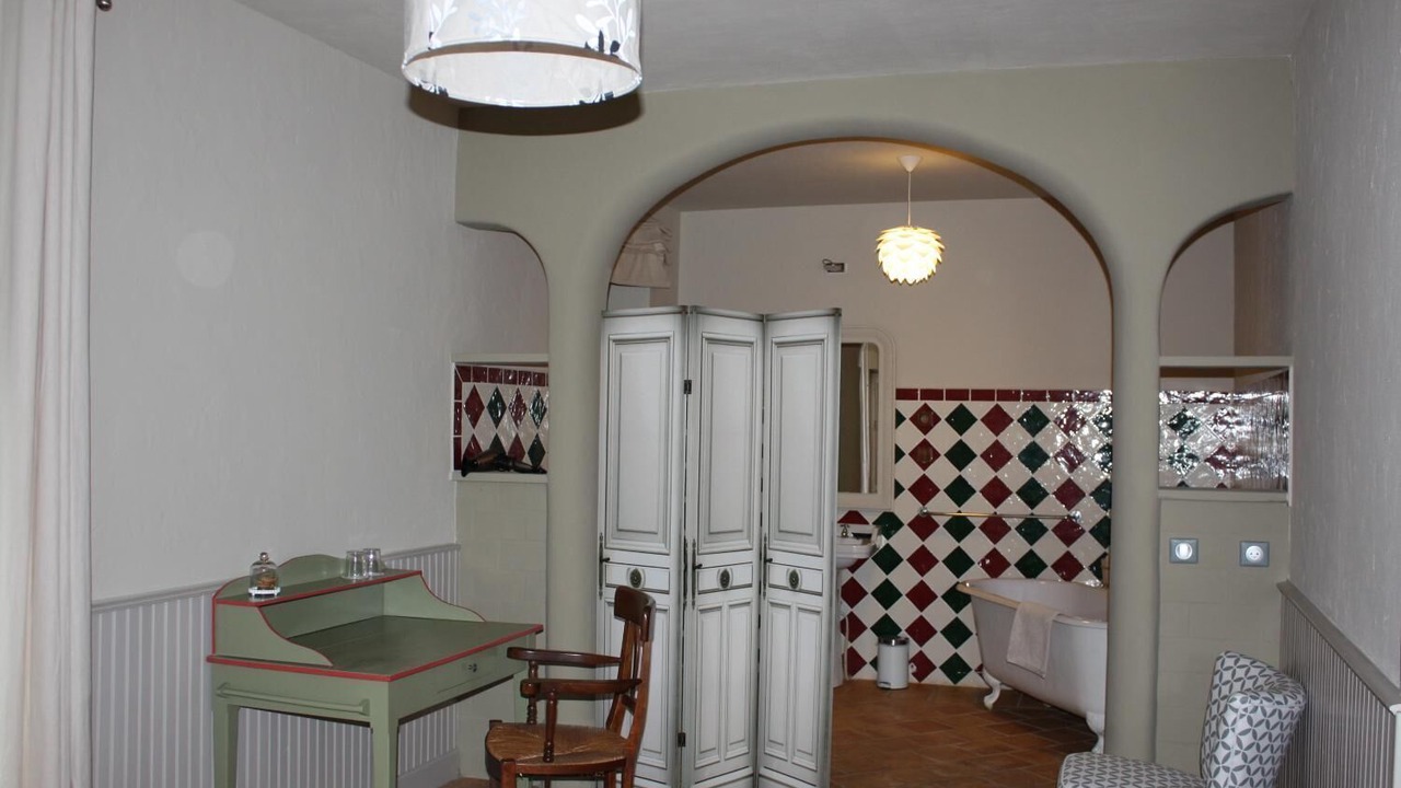 Photo of Others in Aucazein