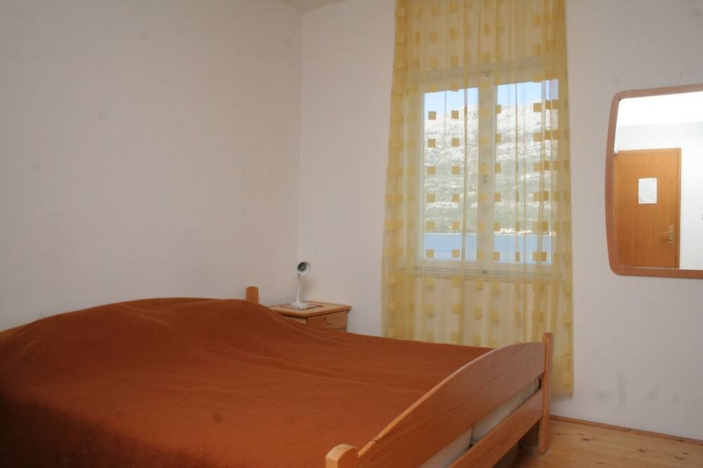 Photo of Others in Cove Tri Zala (Zrnovo)