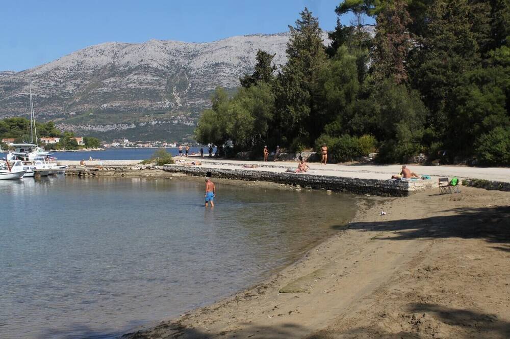 Photo of Others in Cove Tri Zala (Zrnovo)