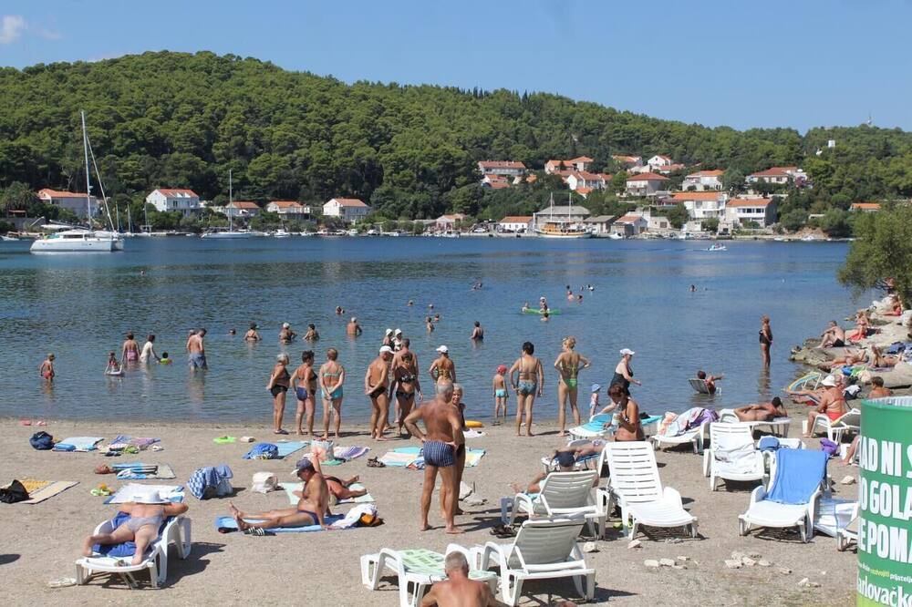 Photo of Others in Cove Tri Zala (Zrnovo)