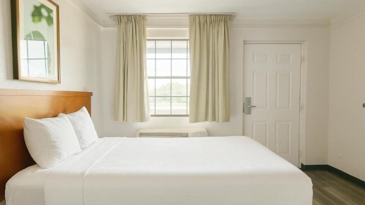 Photo of Bedroom in Norcross