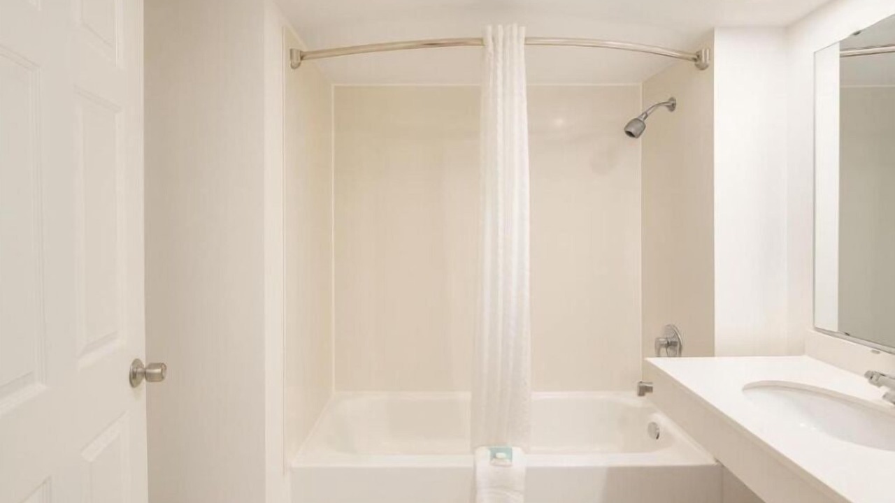 Photo of Bedroom in Norcross