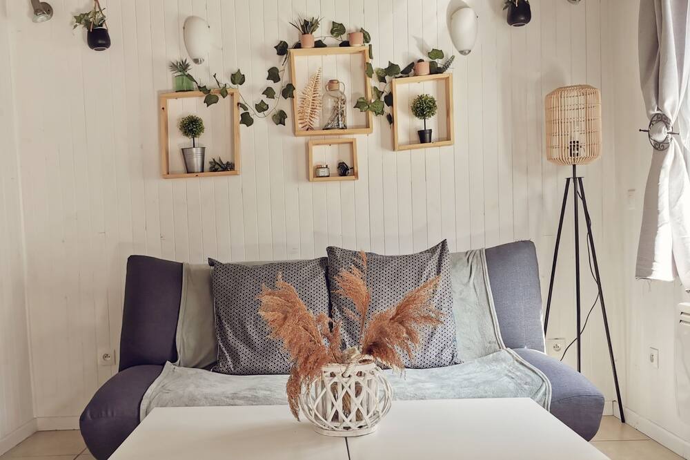Photo of Livingroom in Ablon