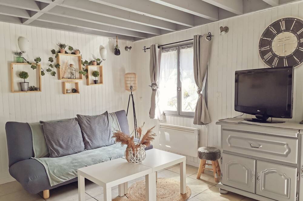 Photo of Livingroom in Ablon