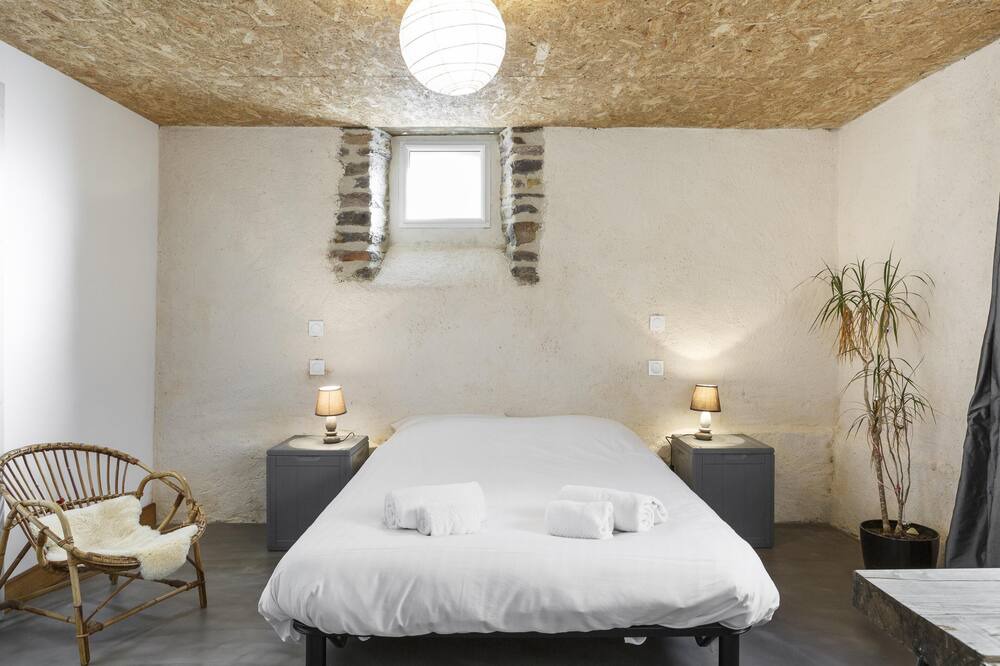 Photo of Bedroom in La Binquenais