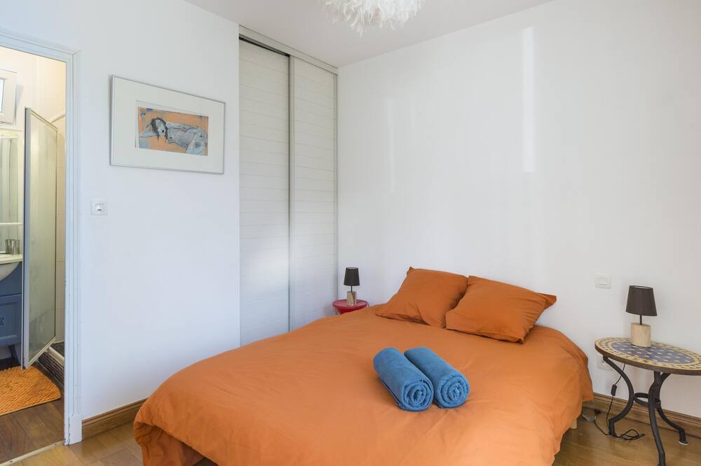Photo of Bedroom in Sainte-Therese - Quineleu