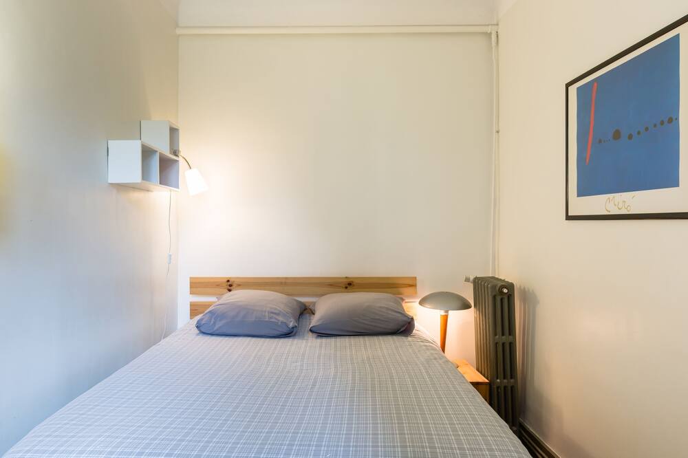 Photo of Bedroom in Centre