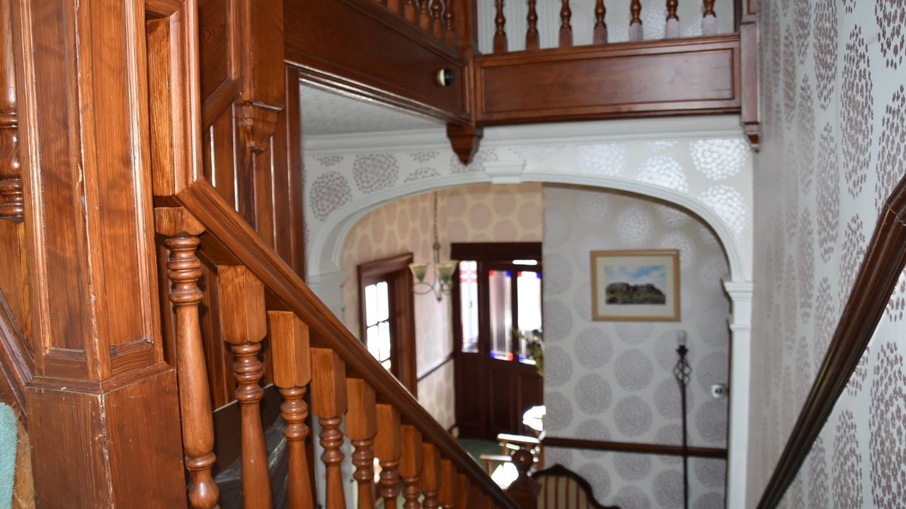 Photo of Others in Bathgate