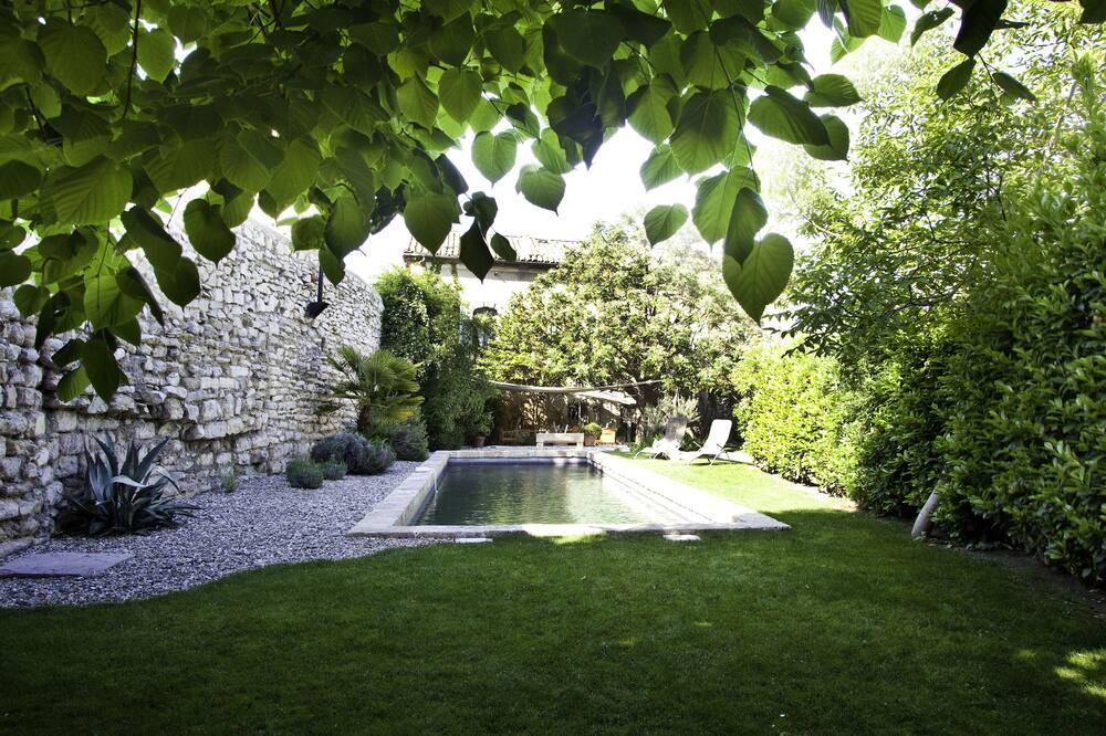 Photo of Outdoor in Saint-Laurent-des-Arbres