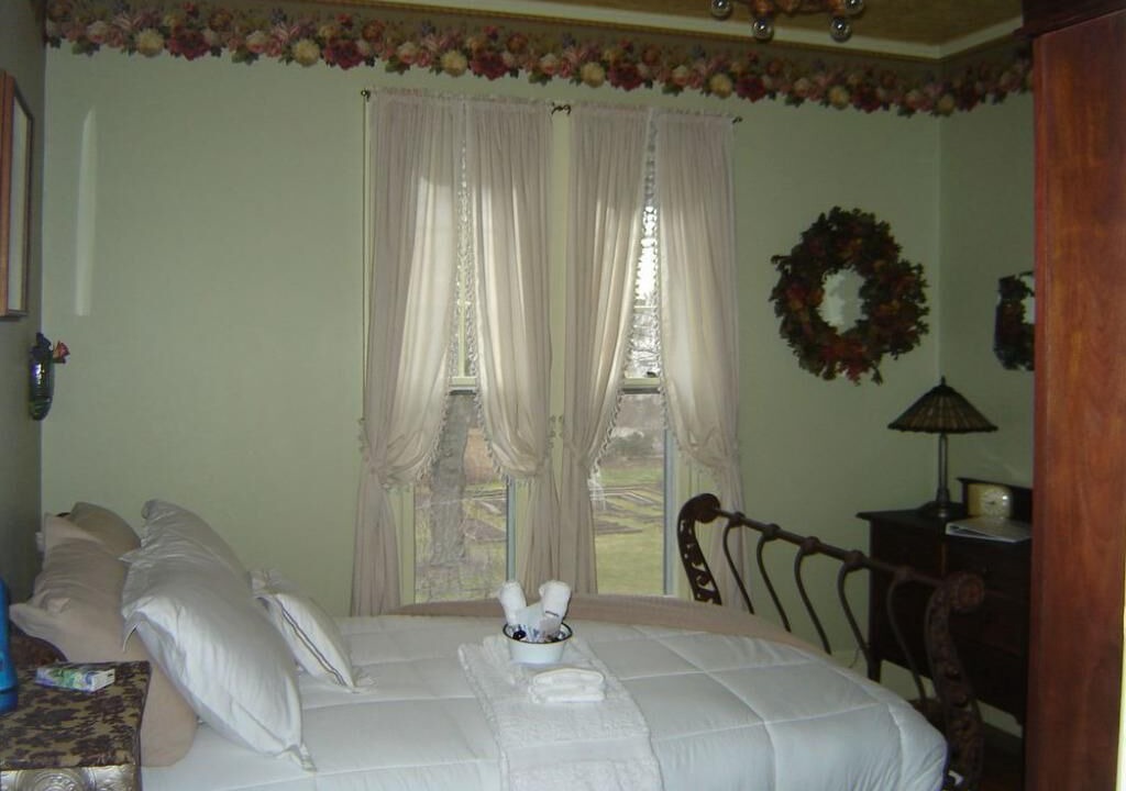 Photo of Bedroom in Newark