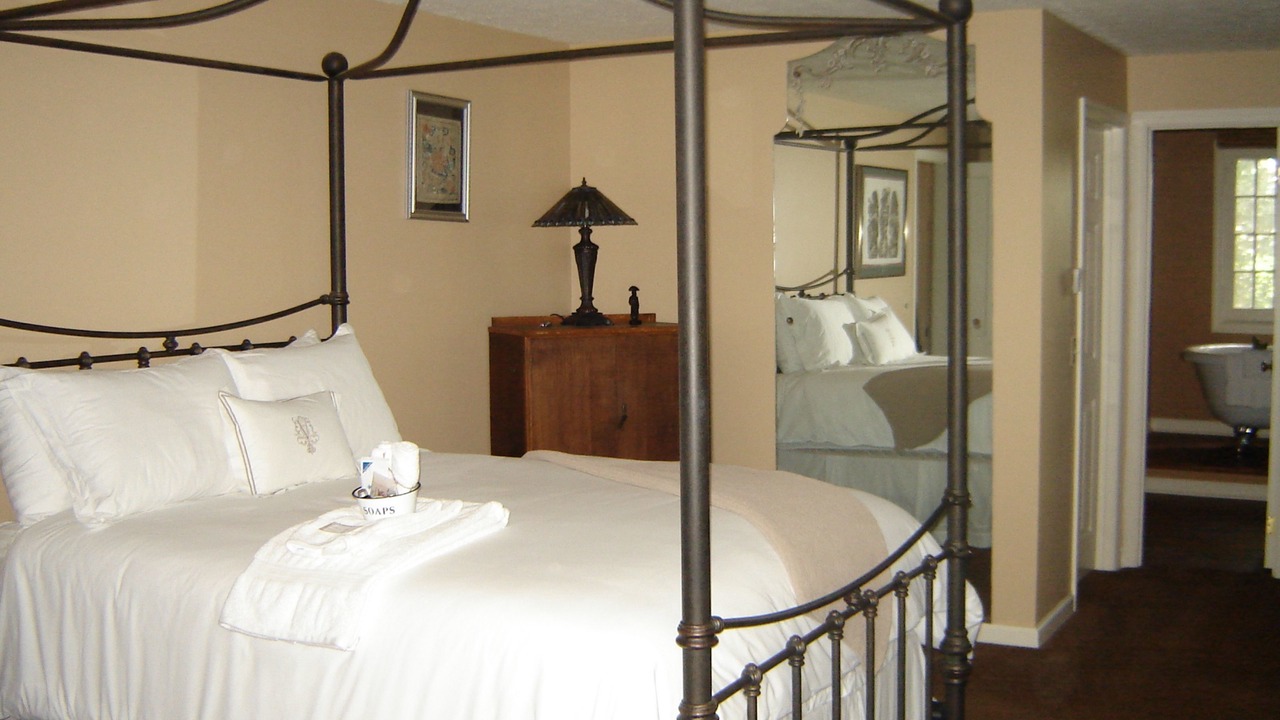 Photo of Bedroom in Newark