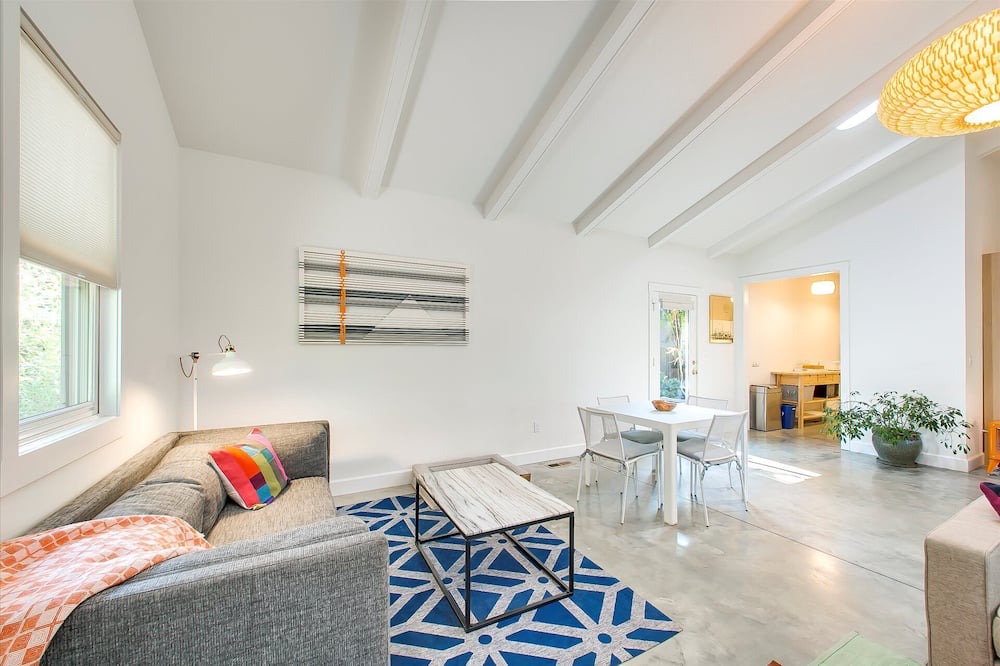 Photo of Others in East End