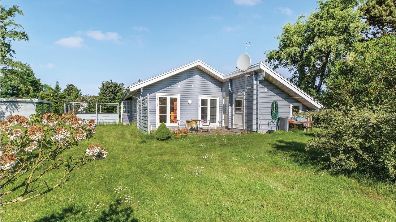 Photo of Outdoor in Store Fuglede