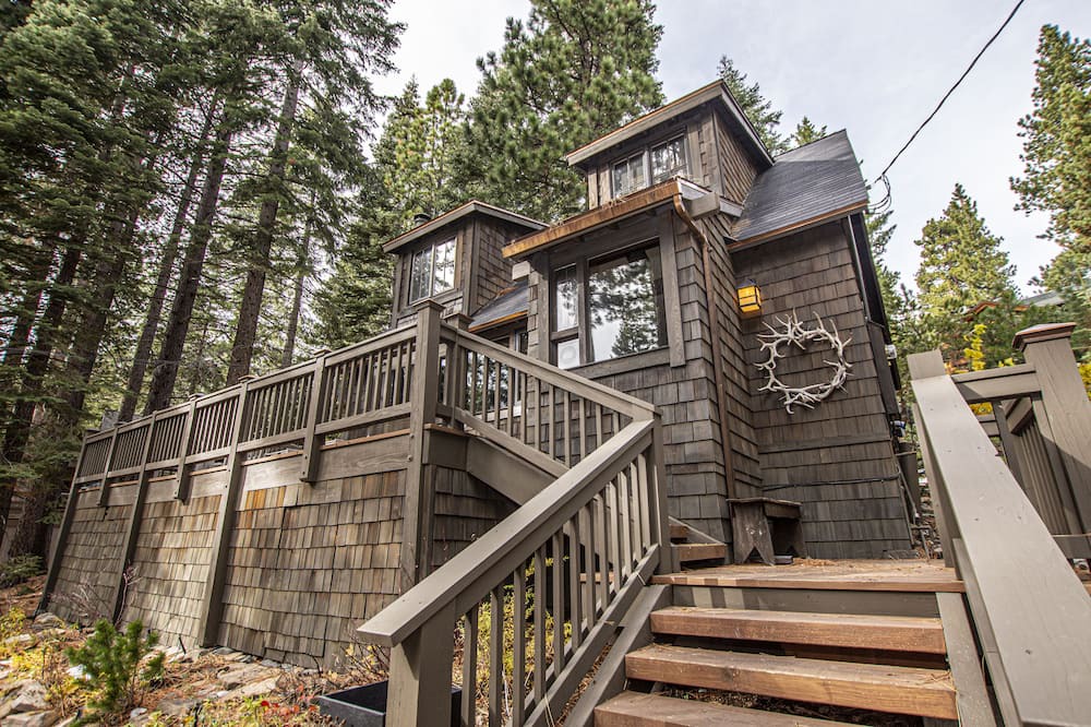 Photo of Outdoor in Carnelian Bay