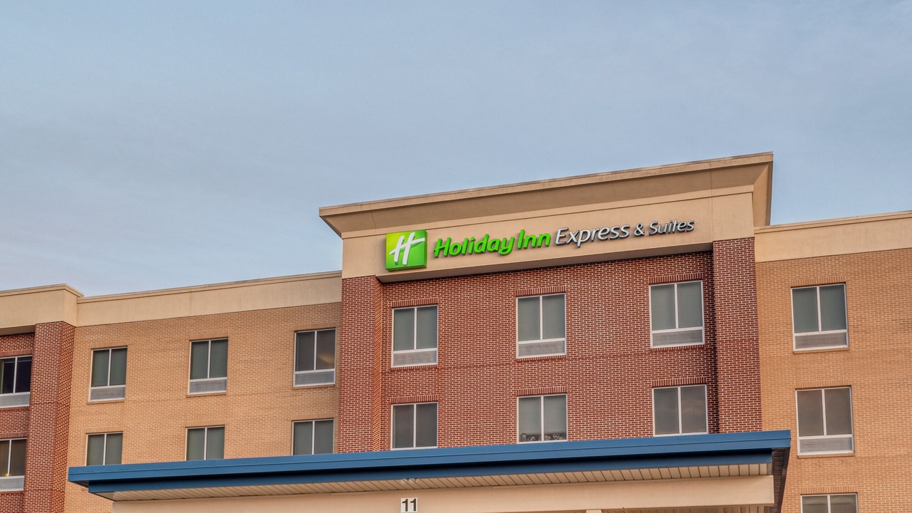 Photo of Outdoor in Chesterfield