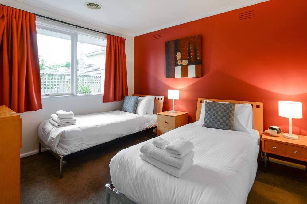 Photo of Others in Sandringham