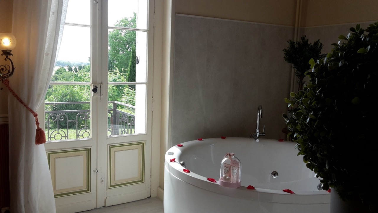 Photo of Bedroom in Clairac