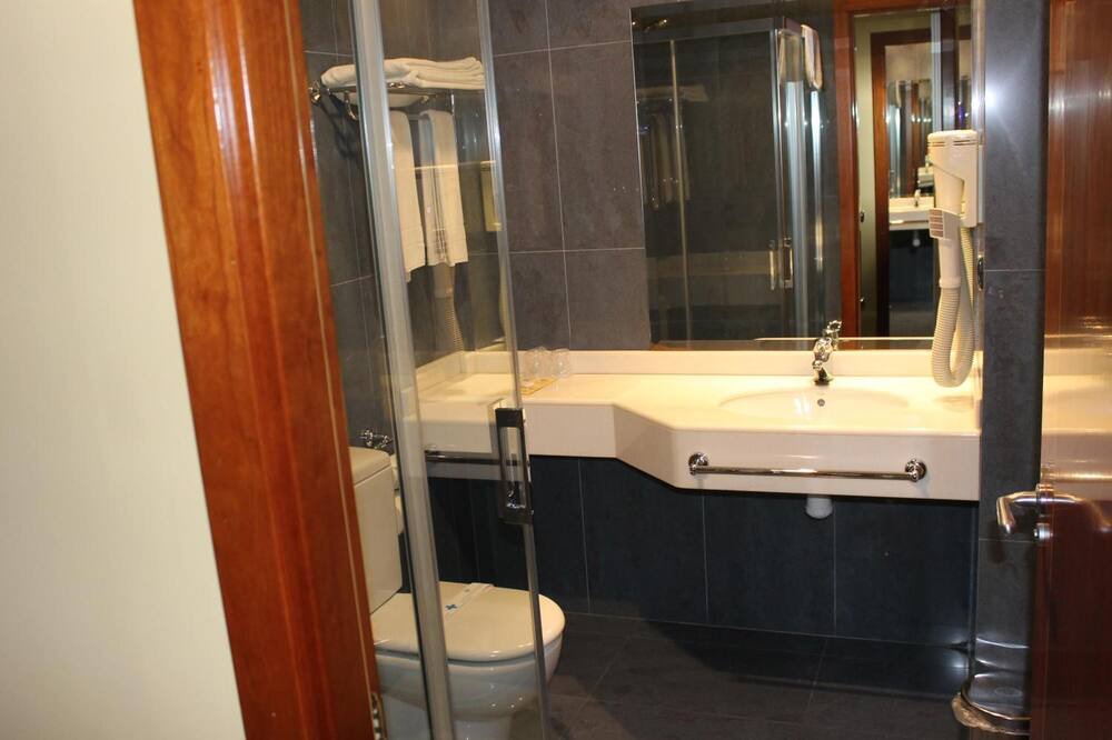 Photo of Bathroom in Valderrobres