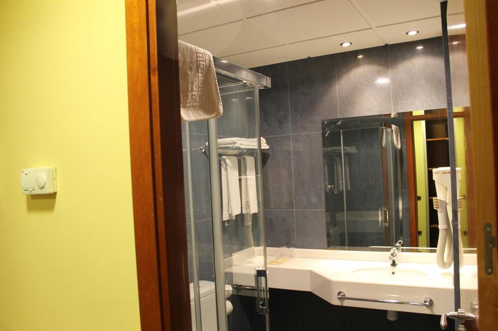 Photo of Bathroom in Valderrobres