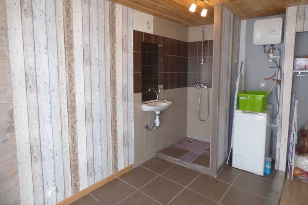 Photo of Bathroom in Saint-Gilles-Croix-de-Vie