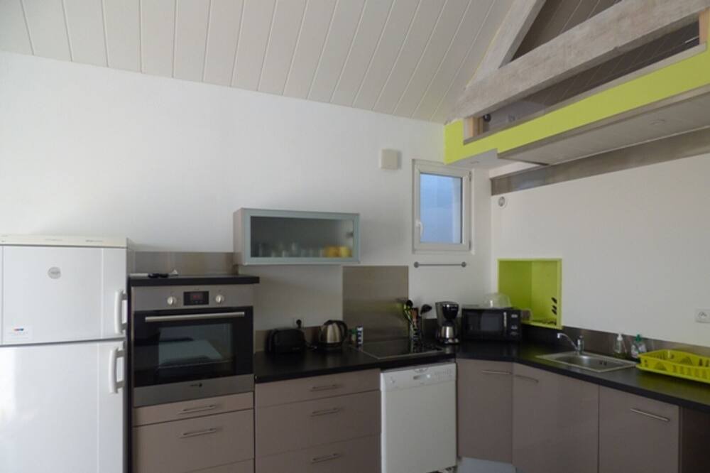 Photo of Kitchen in Saint-Gilles-Croix-de-Vie