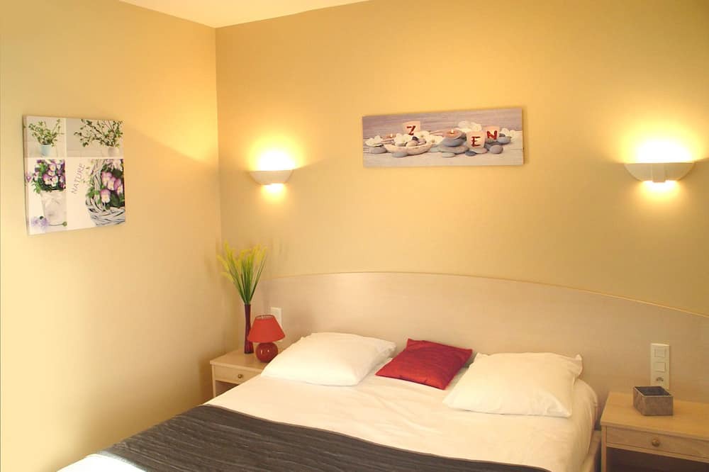 Photo of Bedroom in Essoyes