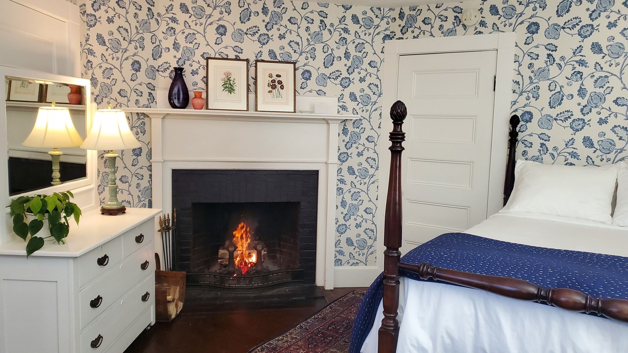 Photo of Livingroom in Northeast Harbor