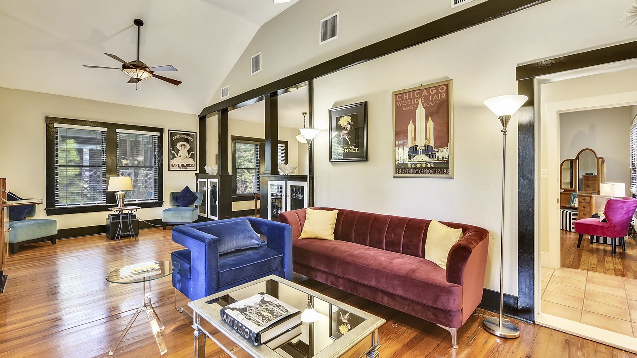 Photo of Livingroom in Travis Heights