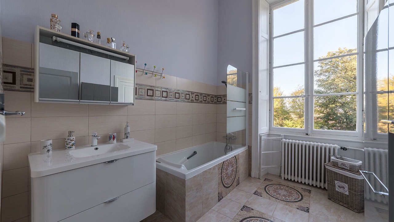 Photo of Bathroom in Fontenay-le-Comte